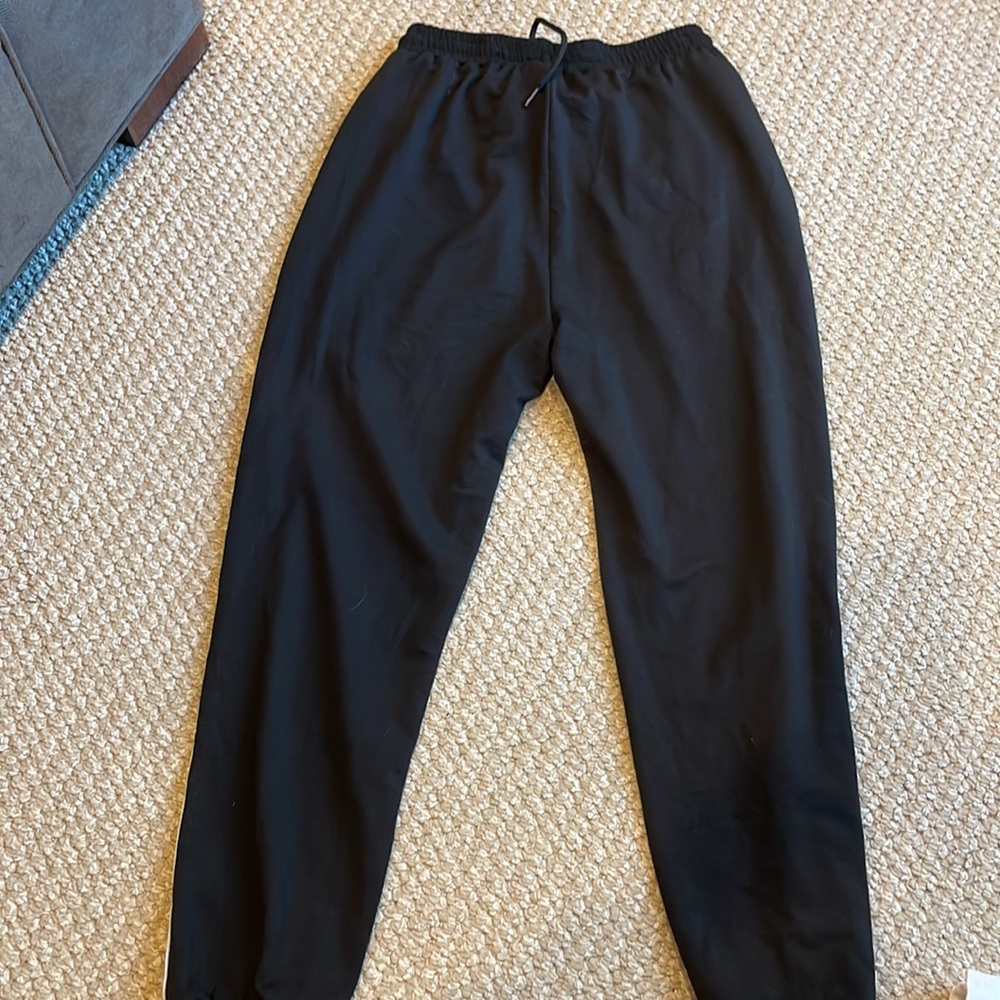 Sweatpants - Picture 3 of 6